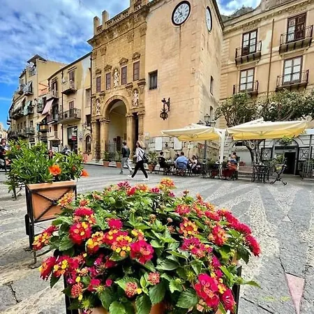 Fabiene Familyholidays Gelsonia Cefalu