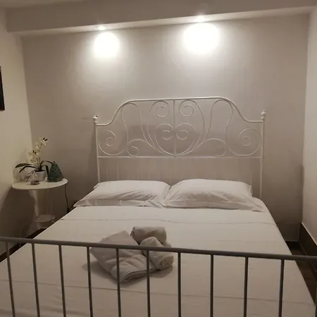 Fabiene Familyholidays Gelsonia Appartement Cefalù