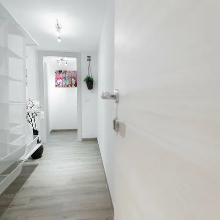 Apartment Fabiene Familyholidays Gelsonia Cefalu